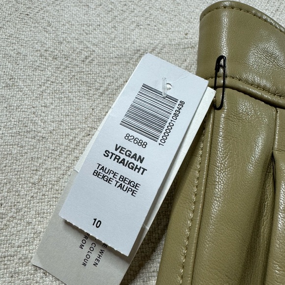 NEW Babaton Aritzia Vegan Leather Beige Taupe Straight Crop Pants 10 - Picture 4 of 9